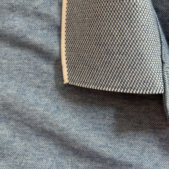 Van Huesen Air Men’s Shirt -XL - Worn once - Picture 2 of 2